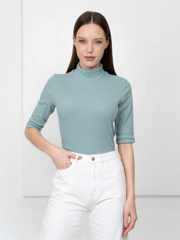 272658 Binita Turtleneck